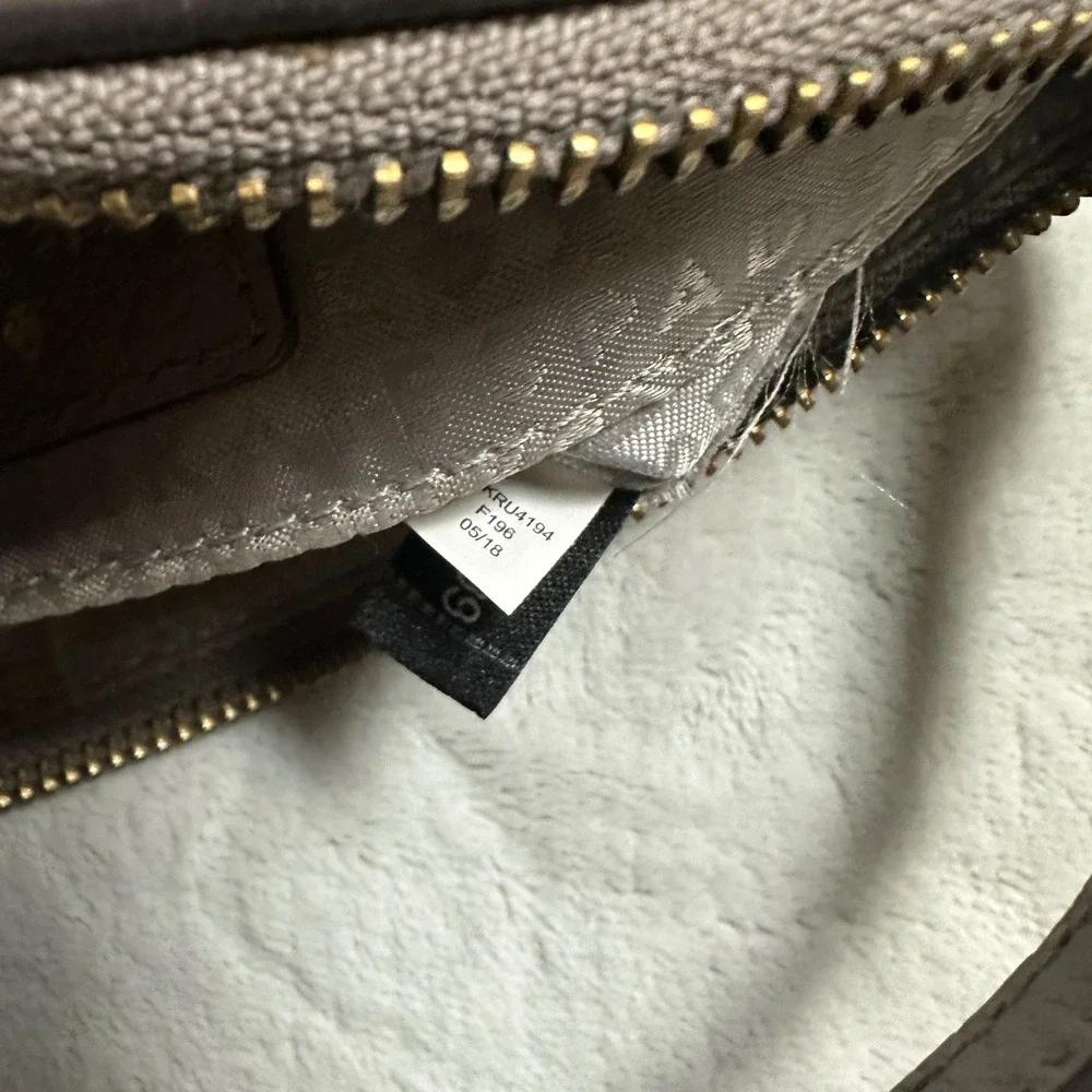 Kate Spade Grove Street Millie Small Taupe Cross‎ Body Purse
